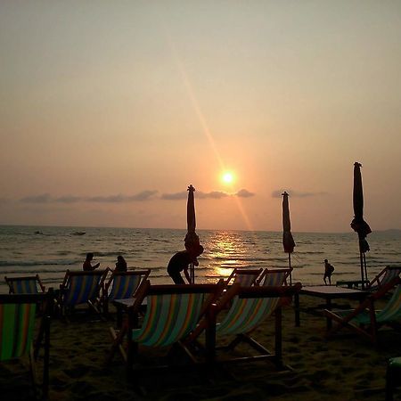 Jomtien Sunset Guesthouse Zewnętrze zdjęcie