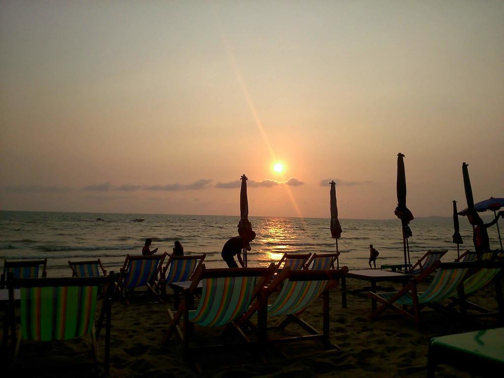Jomtien Sunset Guesthouse Zewnętrze zdjęcie